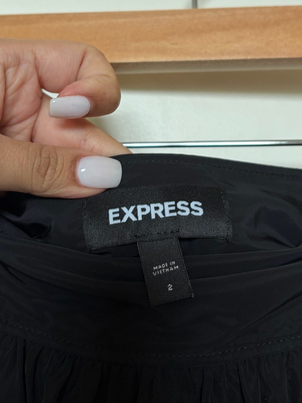 Express Black Mini Skirt with Bow Detail - Picture 6 of 7